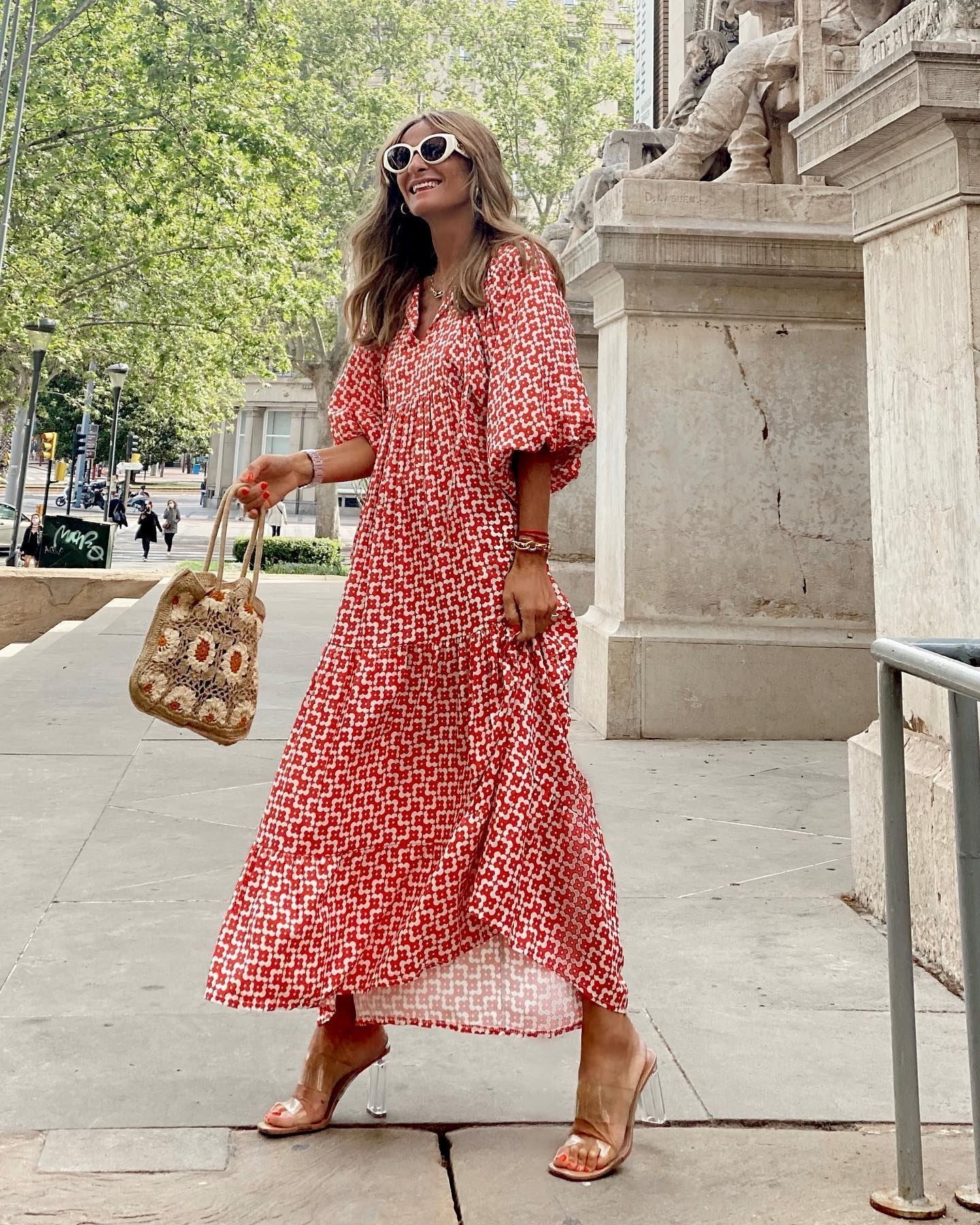 Vestido Midi Escalonado de Manga Abullonada – Tiempo Fabuloso María