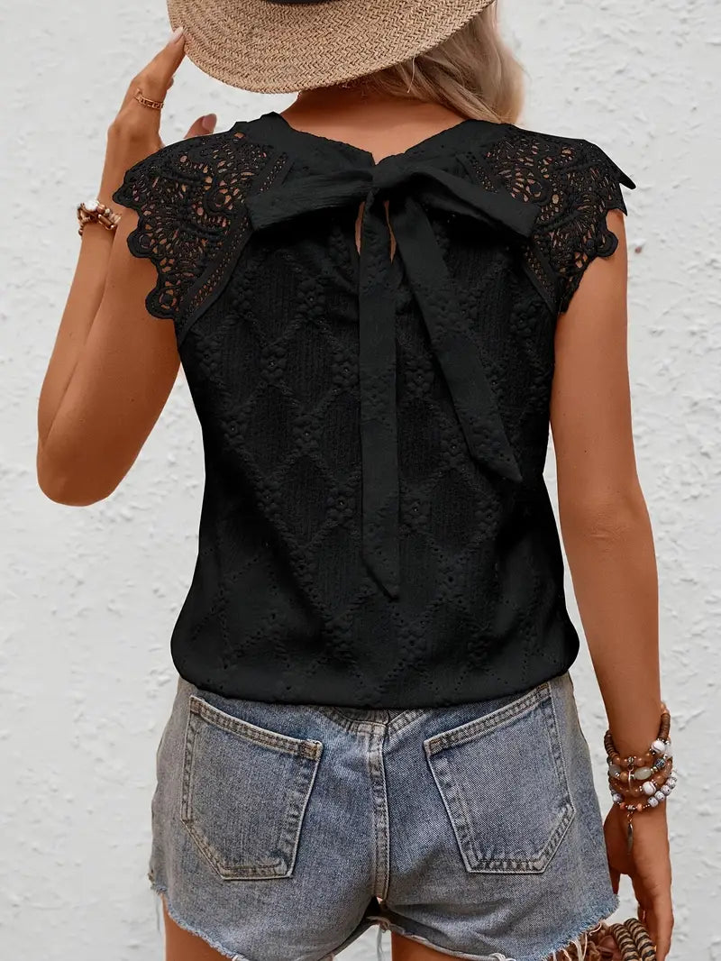 Top Isabella – Con Lazo Elegante y Detalles de Ojal 🎀