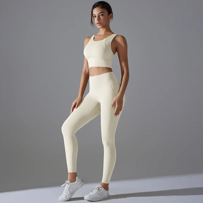 Conjunto Deportivo Mujer – Top Crop Shockproof y Pantalón | Lucía Collection