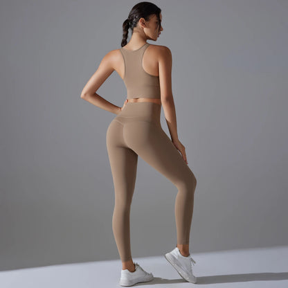Conjunto Deportivo Mujer – Top Crop Shockproof y Pantalón | Lucía Collection