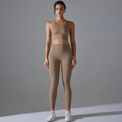 Conjunto Deportivo Mujer – Top Crop Shockproof y Pantalón | Lucía Collection