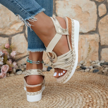Sandalias Marina Negra: Estilo Casual de Verano con Cuña y Suela de Goma